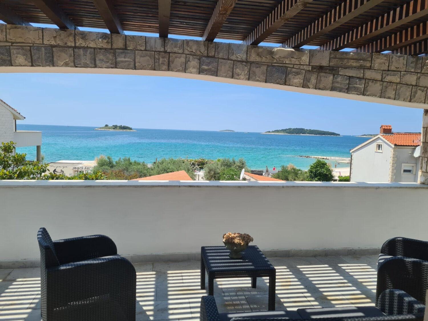 Villa More - 10m from sea Rogoznica  Exteriör bild